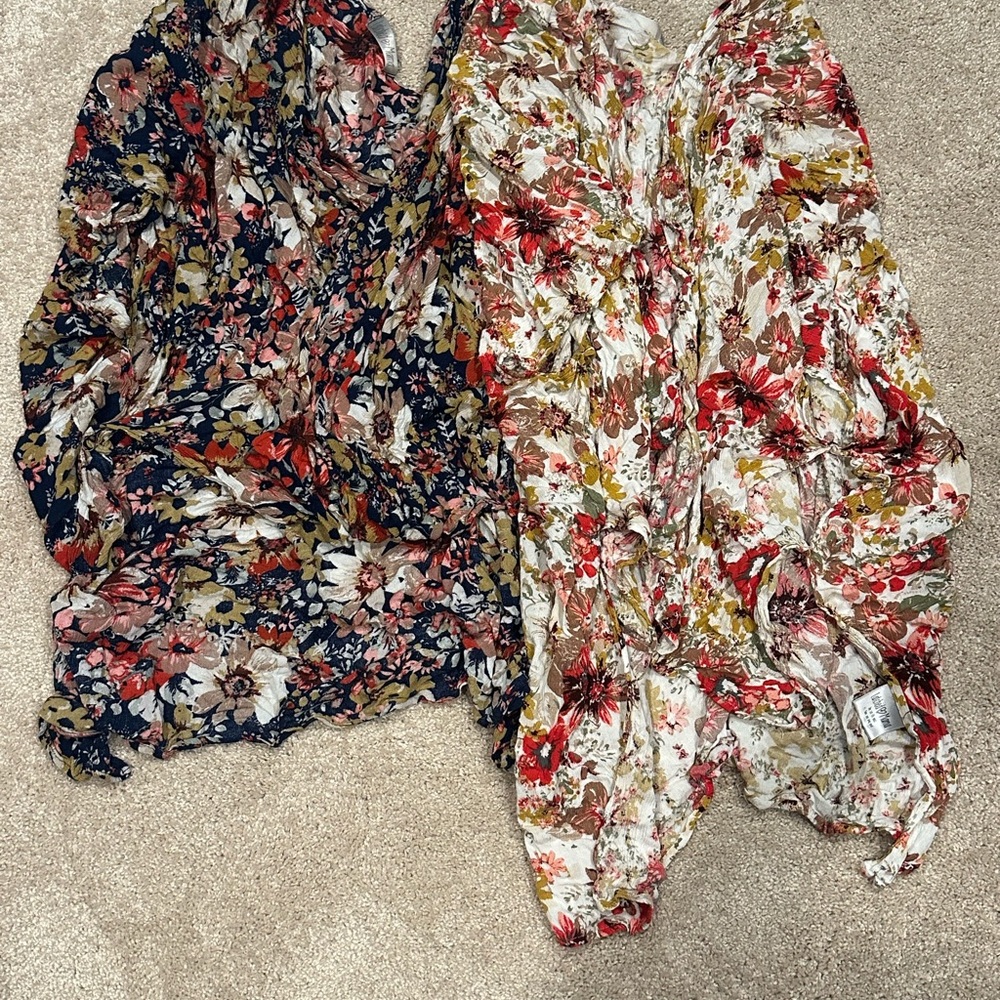Latched Mama Maternity Lot of 2 Kimonos - One Size